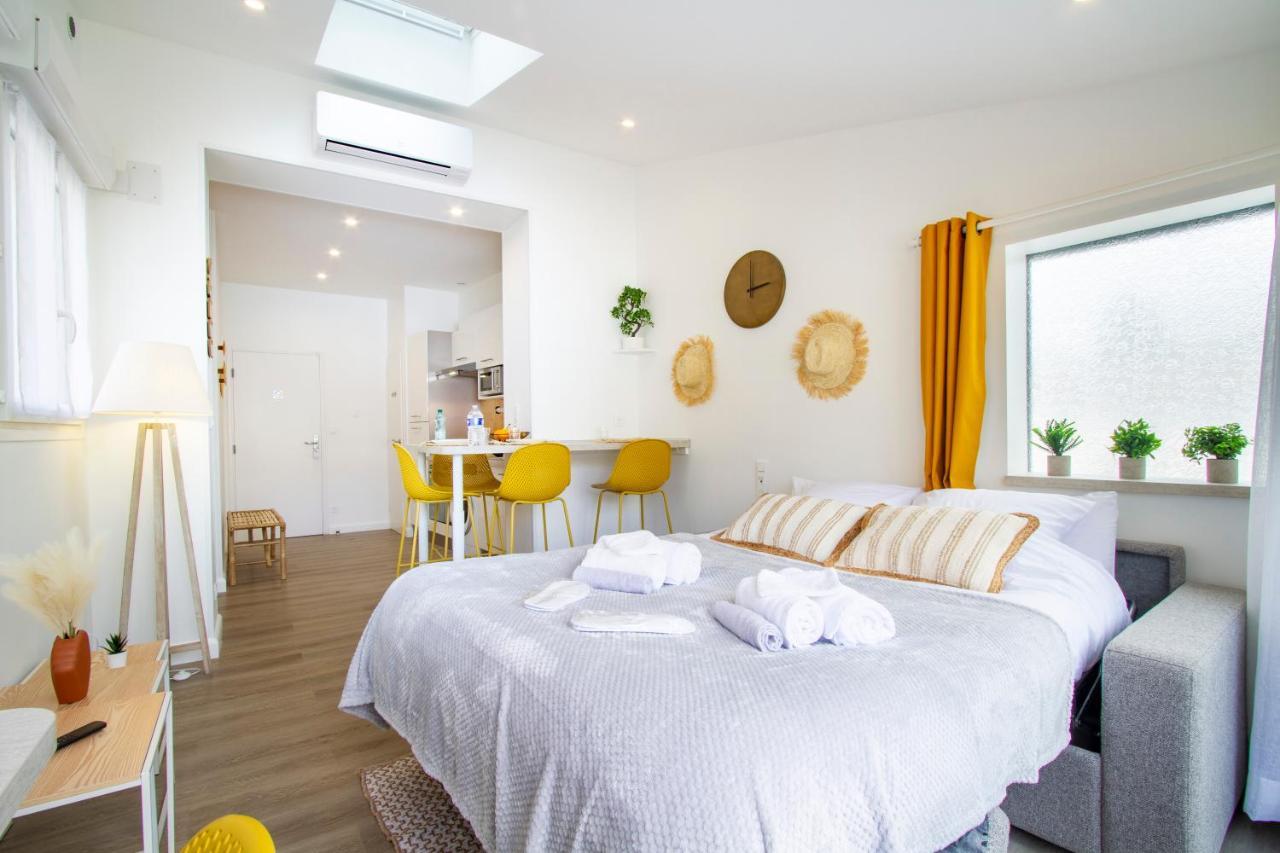 Soleil D'Ete - Netflix & Wifi - Balcon - Climatisation - Parking Gratuit - Check-In 24H24 - Emplacement Velos - Goodmarning Châlons-en-Champagne Kültér fotó